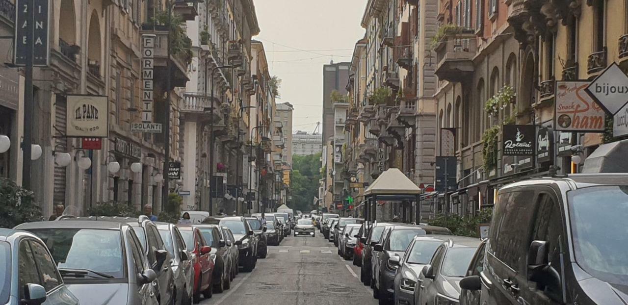 Castaldi 18 - Milano A Portata Di Mano Apartment Bagian luar foto